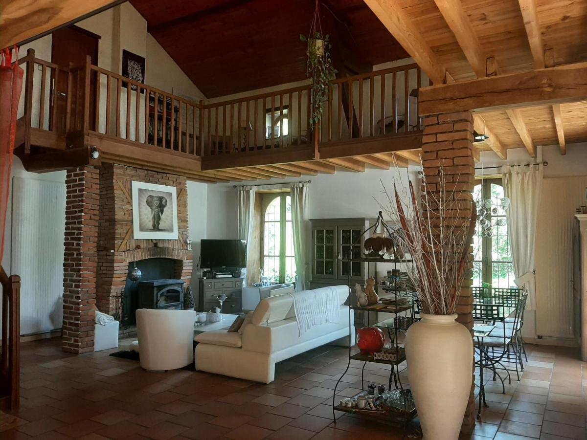 La Gariere Bed & Breakfast Lafrançaise Dış mekan fotoğraf